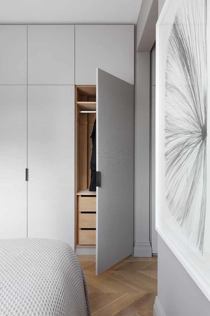 dressing minimaliste et épuré aménagement